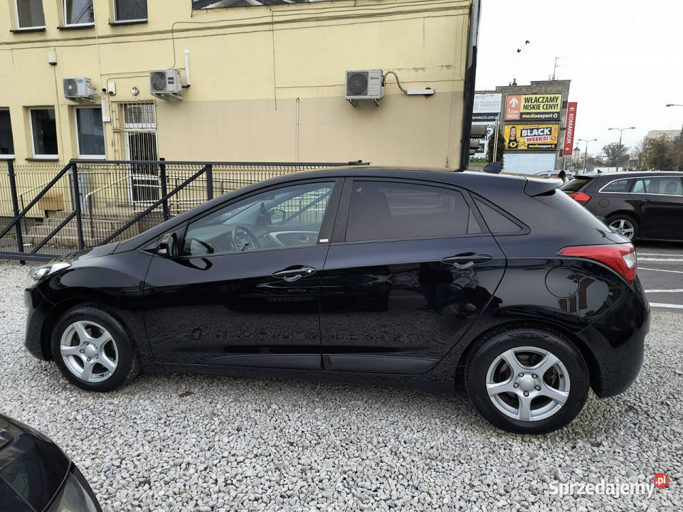 Hyundai i30 GO Edition 14 100 Serwisowany w ASO elektryczne lusterka Bydgoszcz sprzedam