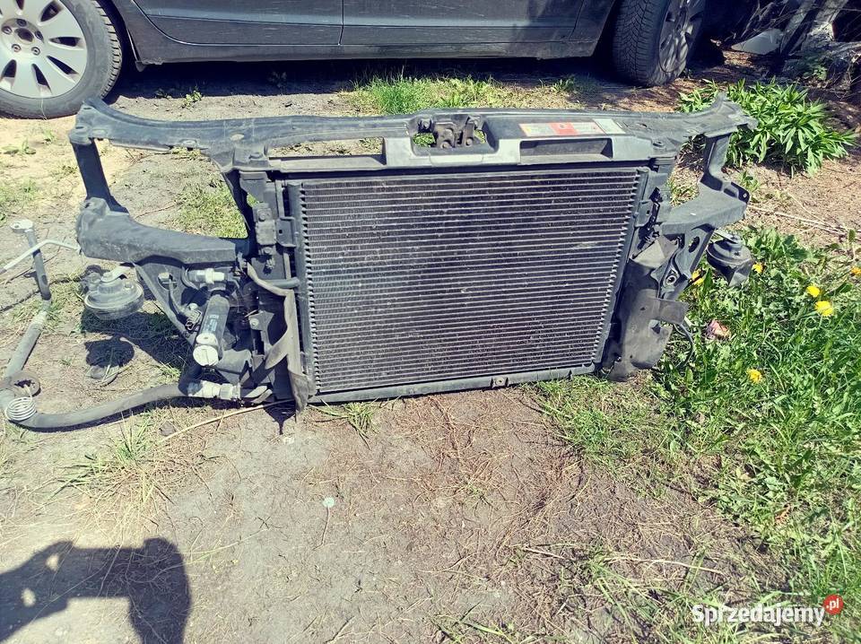 Pas przedni wzmocnienie audi a4b5 16 benzyna Drezdenko