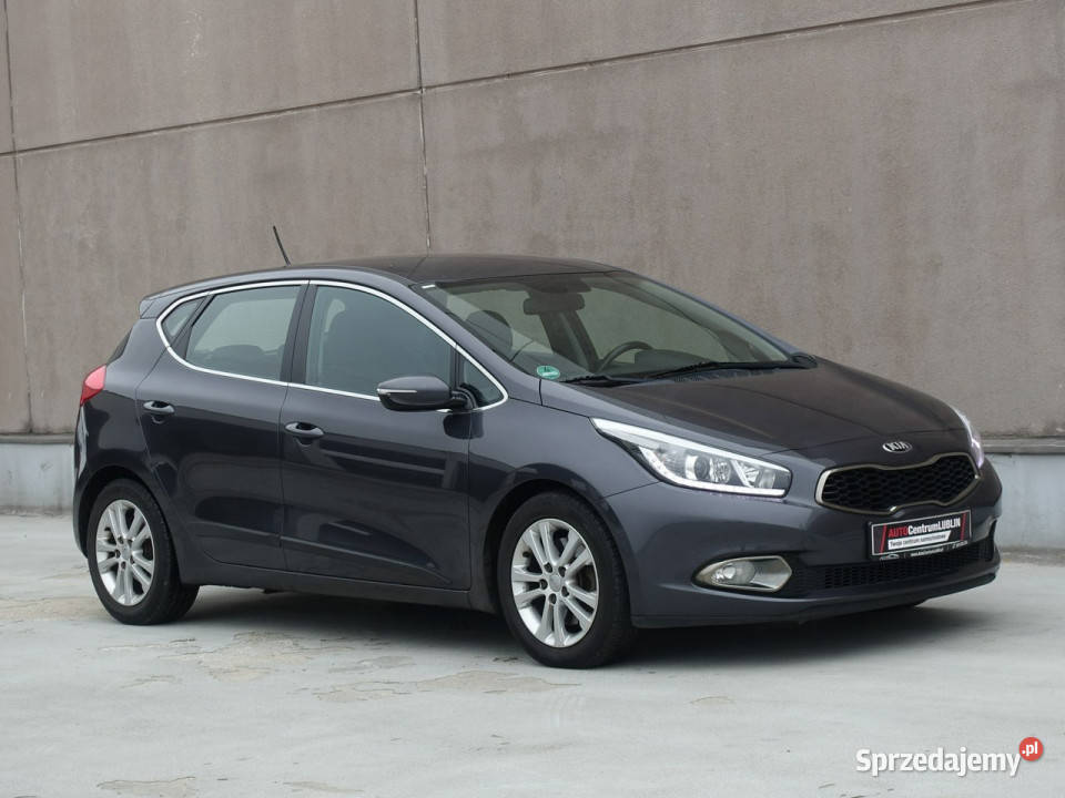 Kia Ceed 16 CRDI 128NawiKameraGrzana Lublin