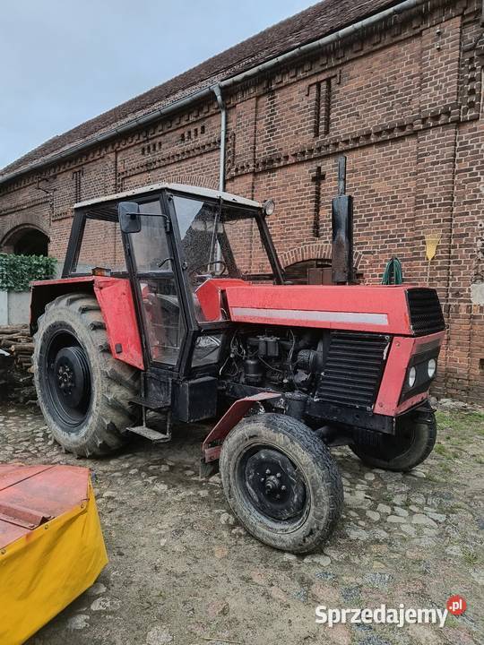 Ursus C385 solidny i niezawodny ciągnik rolniczy Ursus Smardzewo