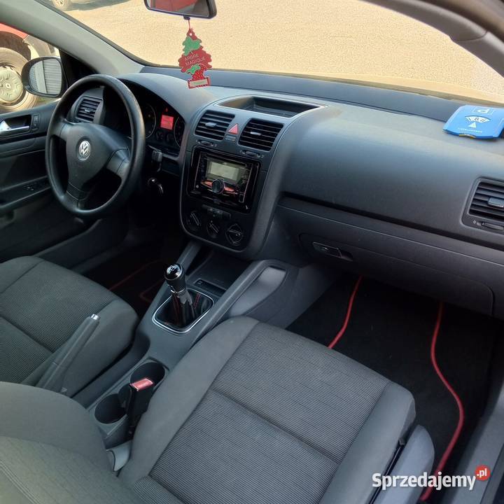 Volkswagen Golf V 14 z Niemiec Rumia