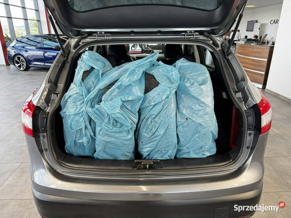 Nissan Qashqai 12 116 M6 2014 r salon przebieg nieuszkodzony Qashqai Myślenice