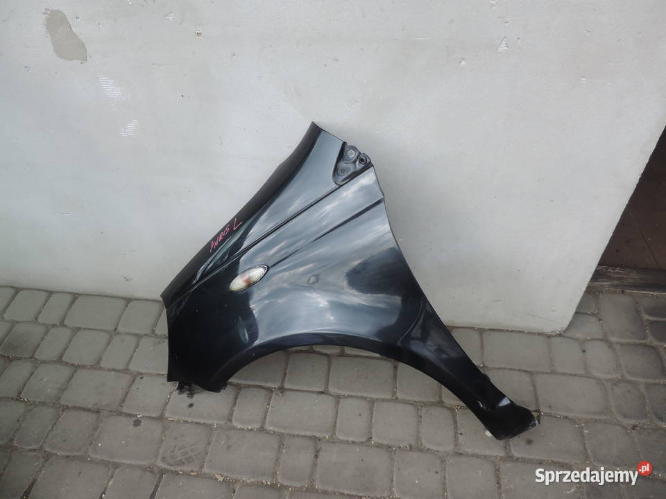 BŁOTNIK LEWY PRZÓD TOYOTA YARIS 1 FL KOLOR 209 Nowy Sącz