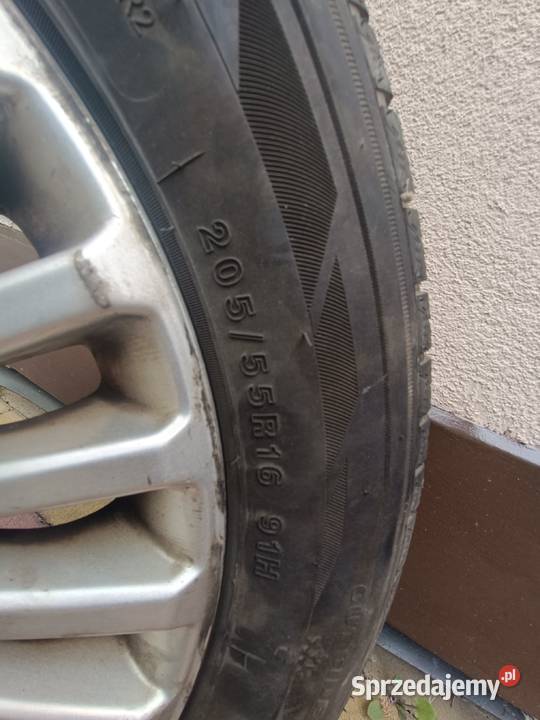 Felgi Ford Mondeo MK4 z oponami zimowymi Przemyśl