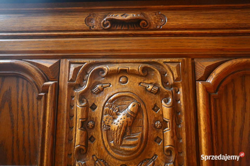 Duża drewniana rzeźbiona komoda skrzynia Gdańsk