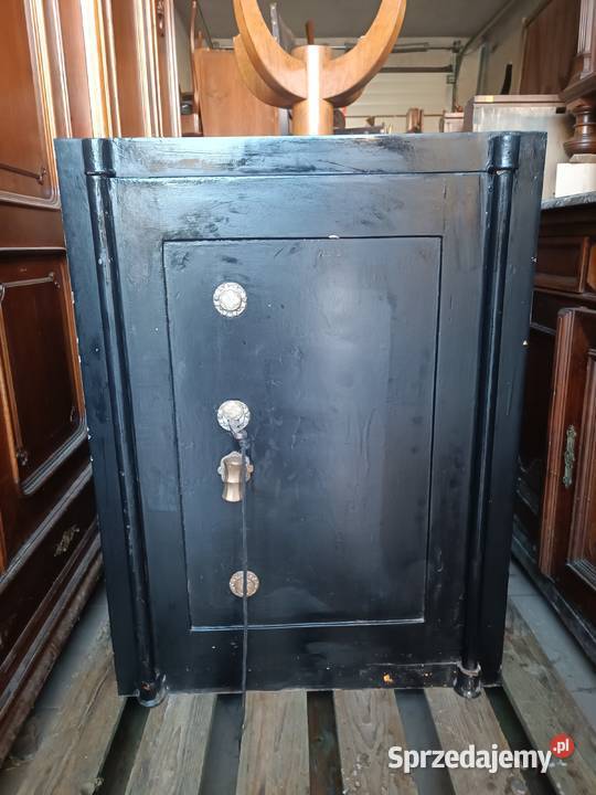 Stary wiedeński sejf Nawojowa