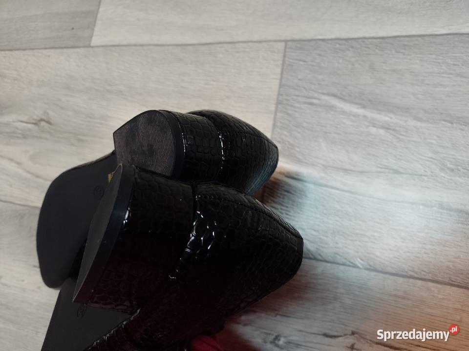 4142 Czarne teksturowane czółenka wieczorowe z Kraków sprzedam