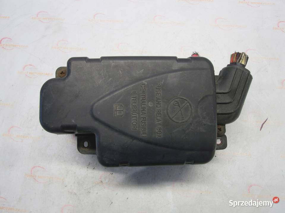 ALFA ROMEO MITO 10r skrzynka bezpieczników