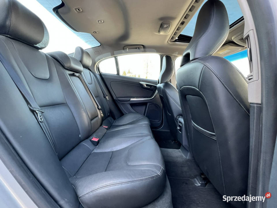 Volvo S60 25T T5 AWD KeyLess Go Skóra Alu 4x4 II Sokołów Podlaski