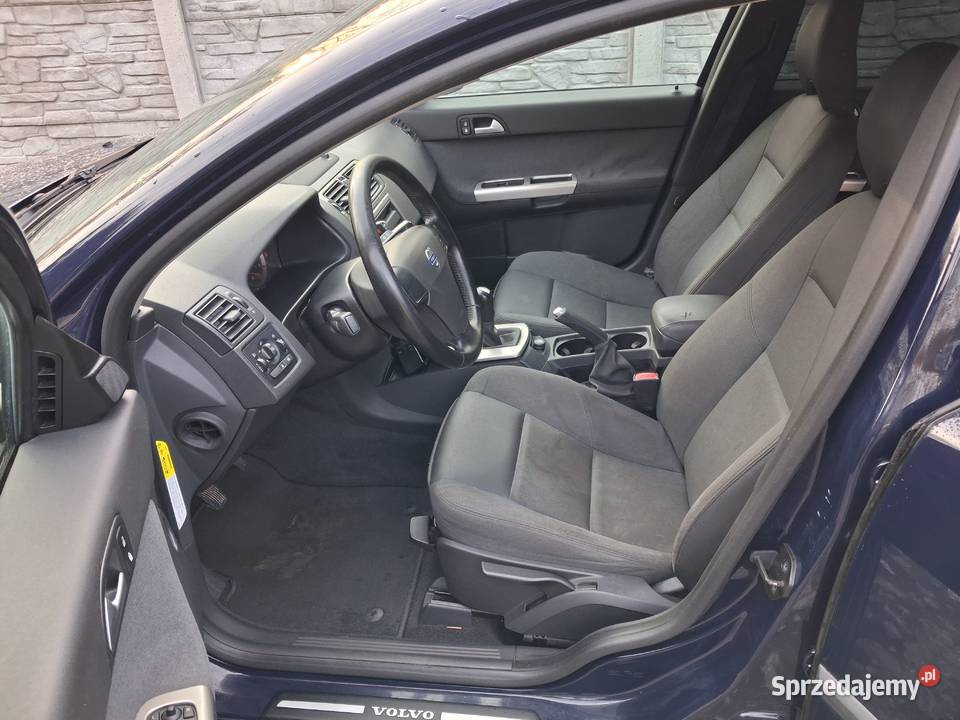 Volvo V50 18 kombi 2005r Nawigacja klima z Starachowice sprzedam