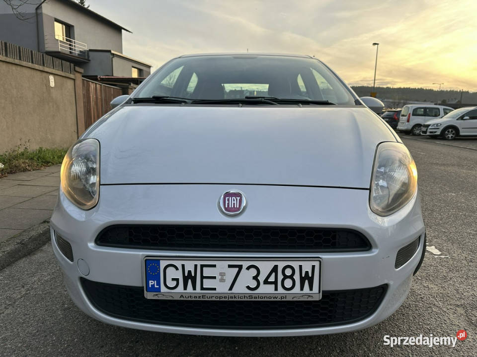 Fiat Punto 2012 BenzynaAuxUSBNiskigwarantowany bluetooth Punto 2012 Wejherowo