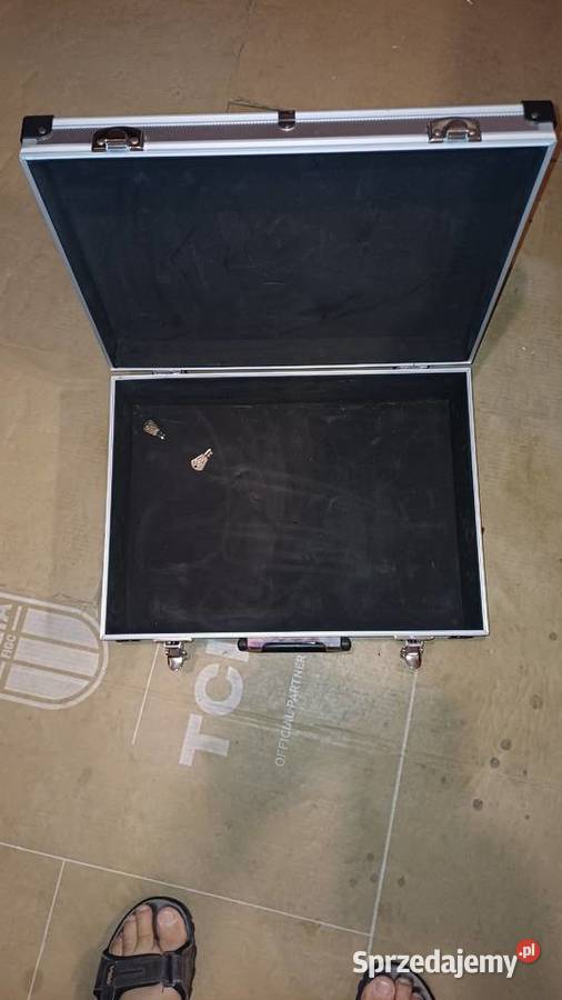 Walizka aluminiowa 46x33x15 Pozostałe