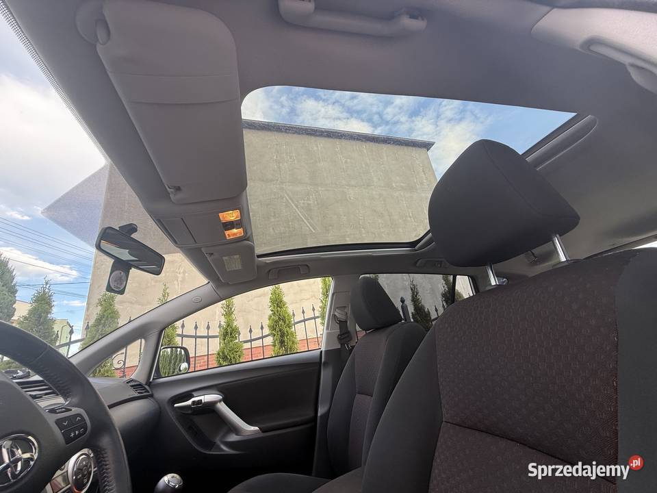 Toyota Verso 7 osobowa dach panoramiczny śląskie Piekary Śląskie