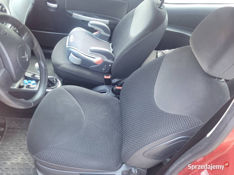 Sprzedam Citroen C2 odtwarzacz DVD Sanok