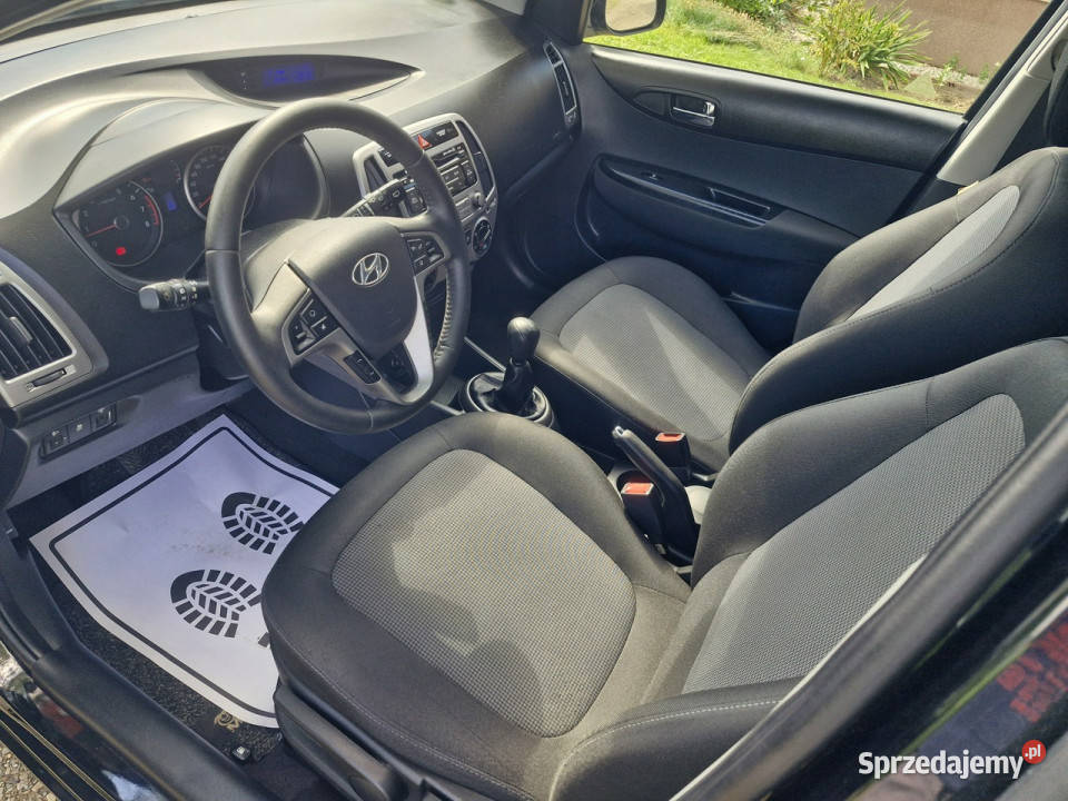 Hyundai i20 12 111 000 wersja GO alu LED isofix Rymanów