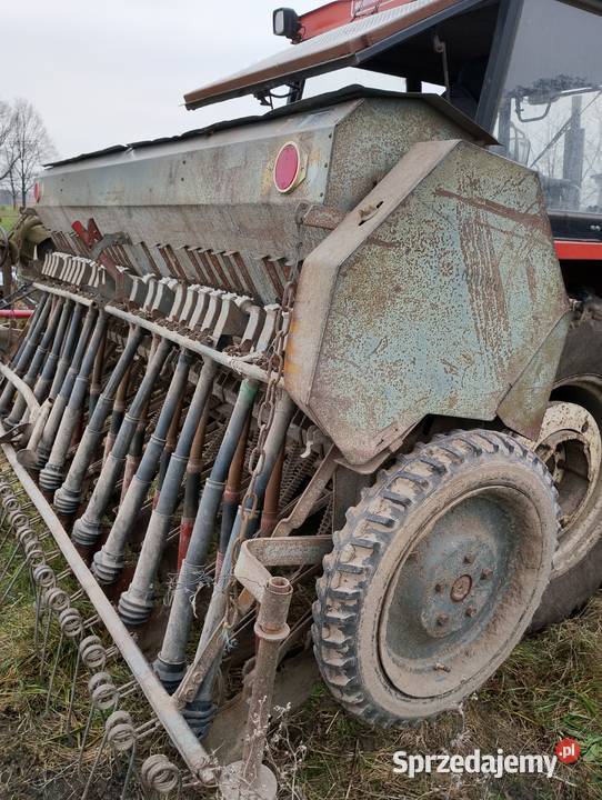 Sprzedam siewnik poznaniak Siewniki i sadzarki łódzkie Wartkowice sprzedam