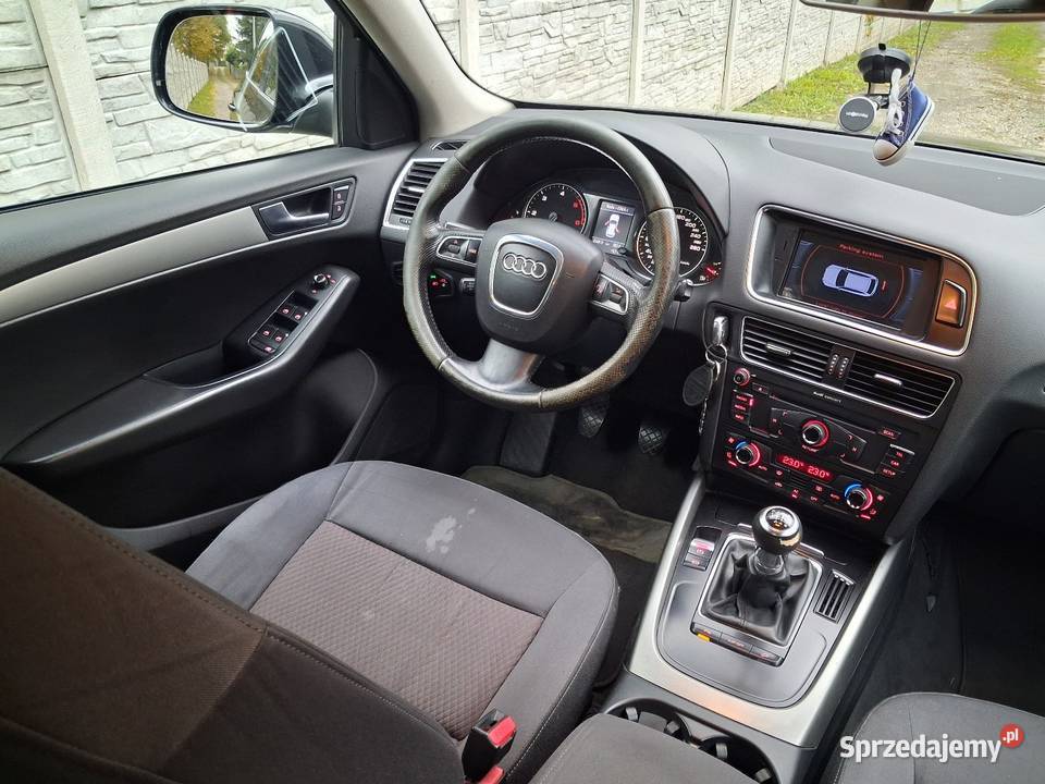 Audi Q5 20 TDI 170 quattro 2009r światła LED Starachowice