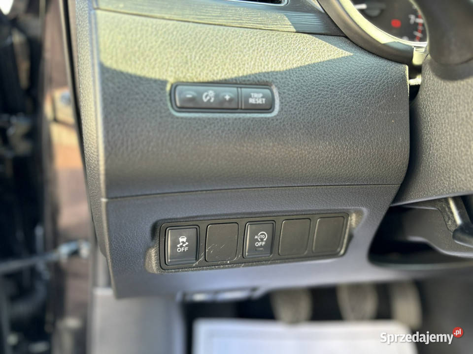 Nissan Pulsar Gwarancja Szwajcaria Niski ASR (kontrola trakcji) Sade Budy