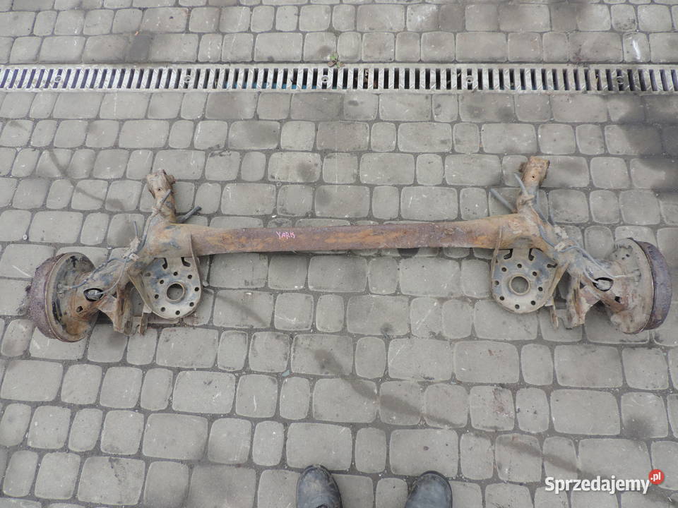 BELKA OŚ TYLNA ZAWIESZENIA TOYOTA YARIS II małopolskie