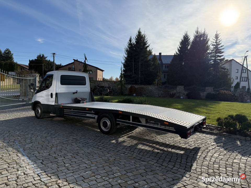 Zabudowa laweta pomoc drogowa producent Iveco