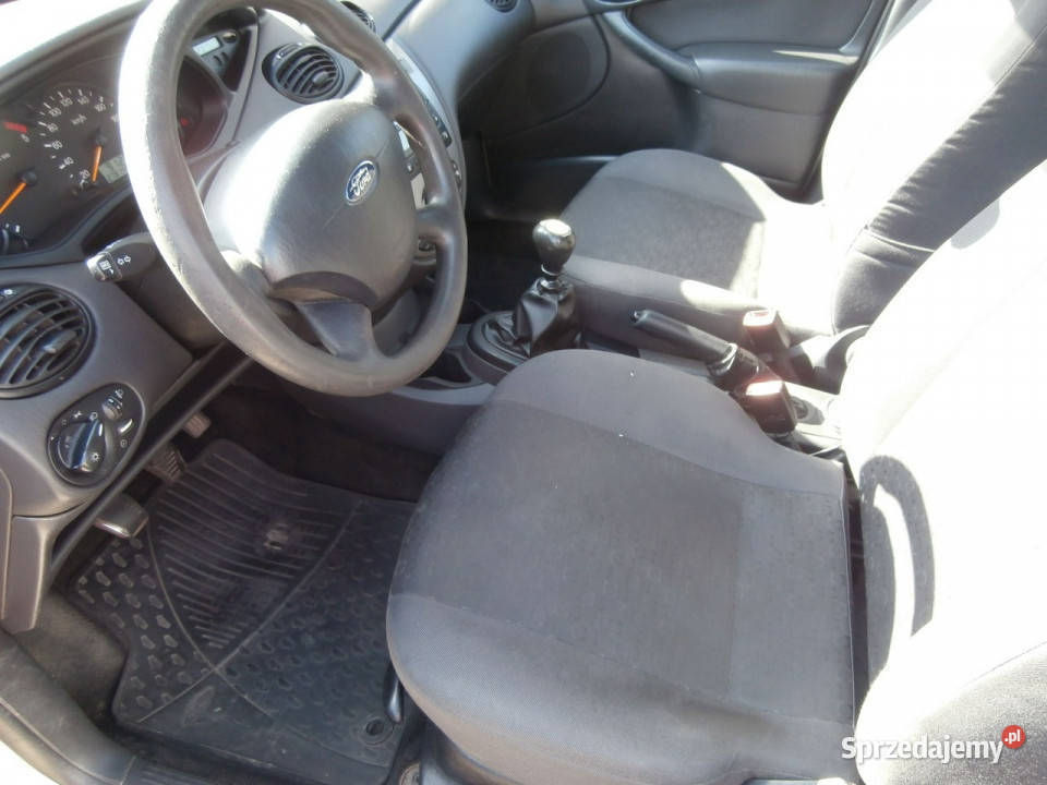 Ford Focus sprzedam ford focus kombi diesel Mk1 centralny zamek sprzedam