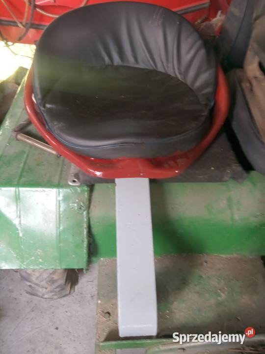 Siedzenie do traktorka sam Kadcza