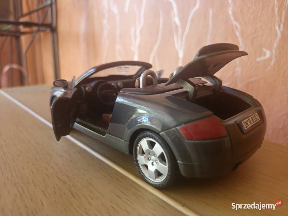 Model Audi TT 8N Roadster 124 Maisto Legnica