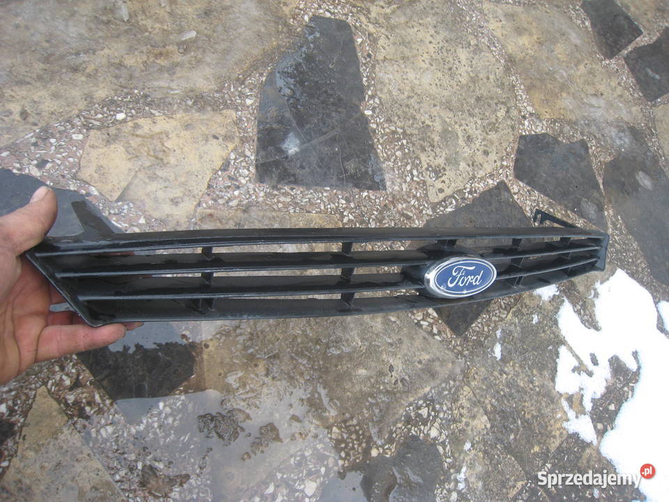 Grill atrapa chłodnicy wlot powietrza Ford Focus Kraków