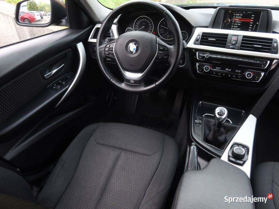 BMW 3 318 i wielofunkcyjna kierownica Katowice