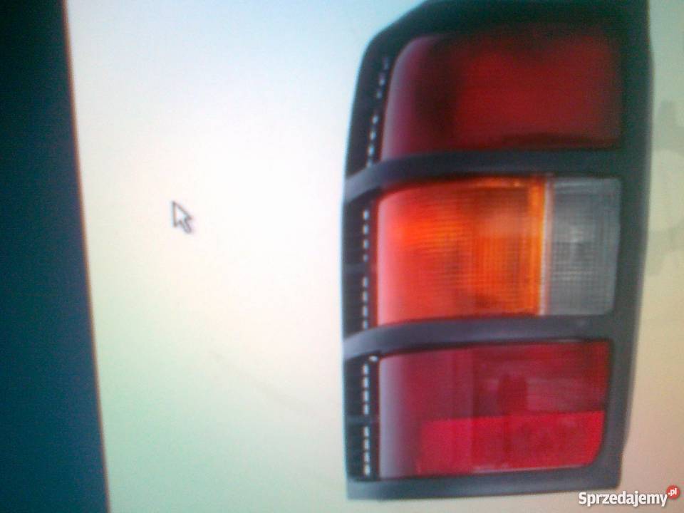 MITSUBISHI PAJEROMONT LAMPA TYŁ terenowe Pruszków