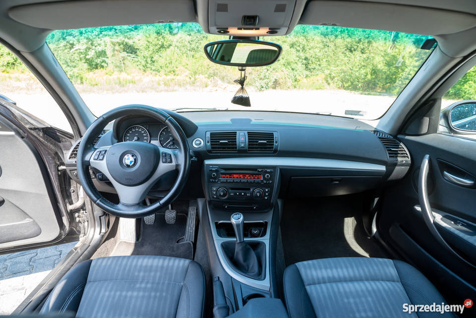 BMW E87 118i 2006 Rok produkcji 2006 Łódź