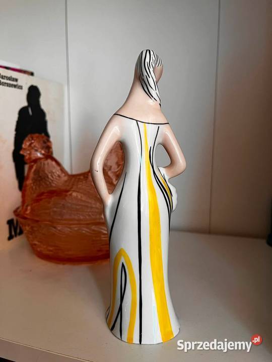 Ćmielów porcelanowa figurka grzybiarka Antyki, Sztuka, Kolekcje Bielsko-Biała