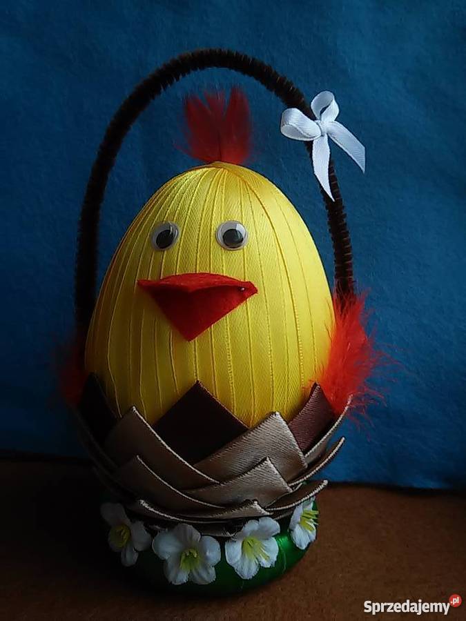 Kurczak w koszyczku ze wstążki Wrocław