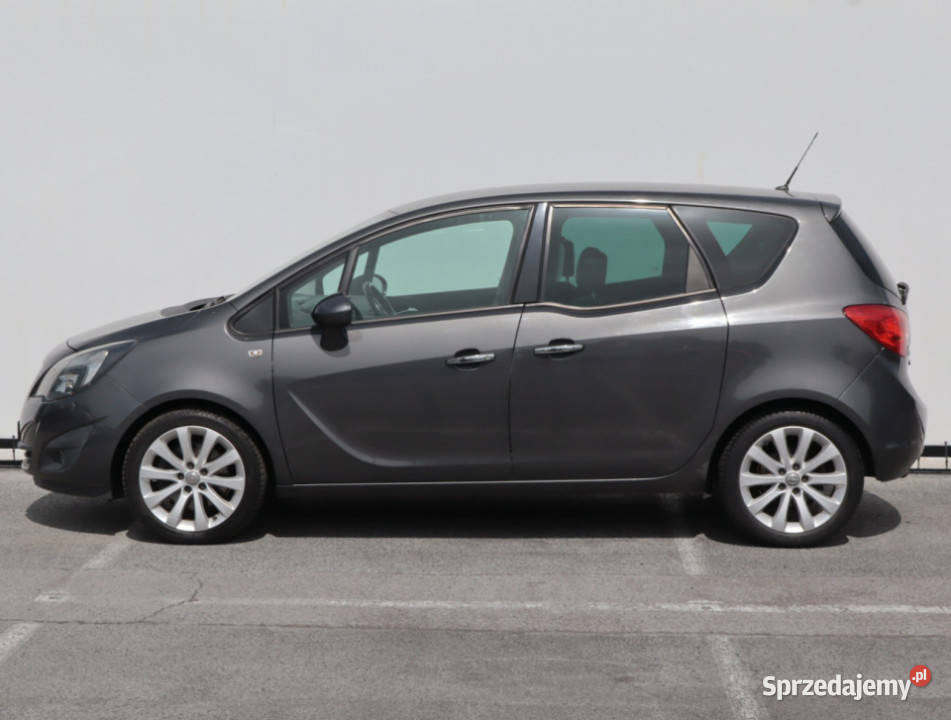 Opel Meriva 14 Turbo światła przeciwmgielne Meriva Lublin