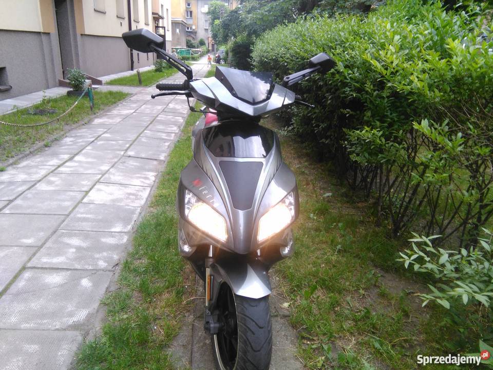 Sprzedam Skuter Baotian Ferro 803 50cm3 Brzeszcze
