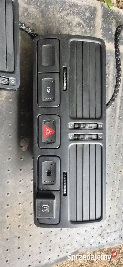 Kratki nawiewu podświetlane Vw Golf 4 IV R32 Rok produkcji 2002