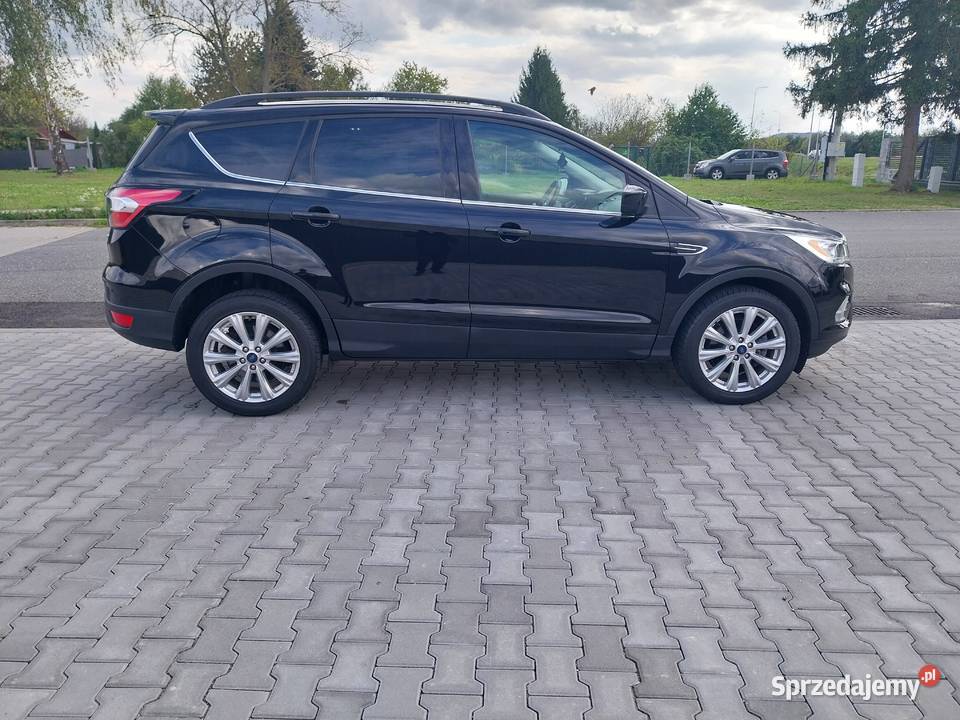 Ford kuga 2019 benzyna 44 16 benzyna nieuszkodzony Motoryzacja