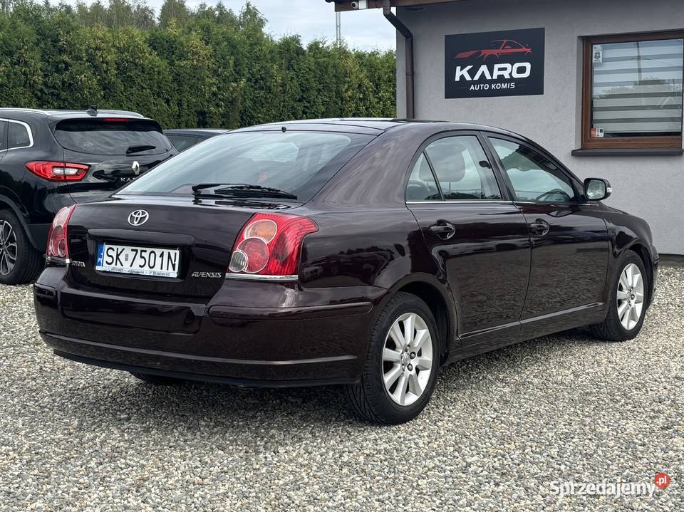 Toyota Avensis Paniówki