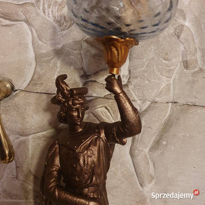 Sprawnafiguralna lampa naftowa z cynkalu 80 5