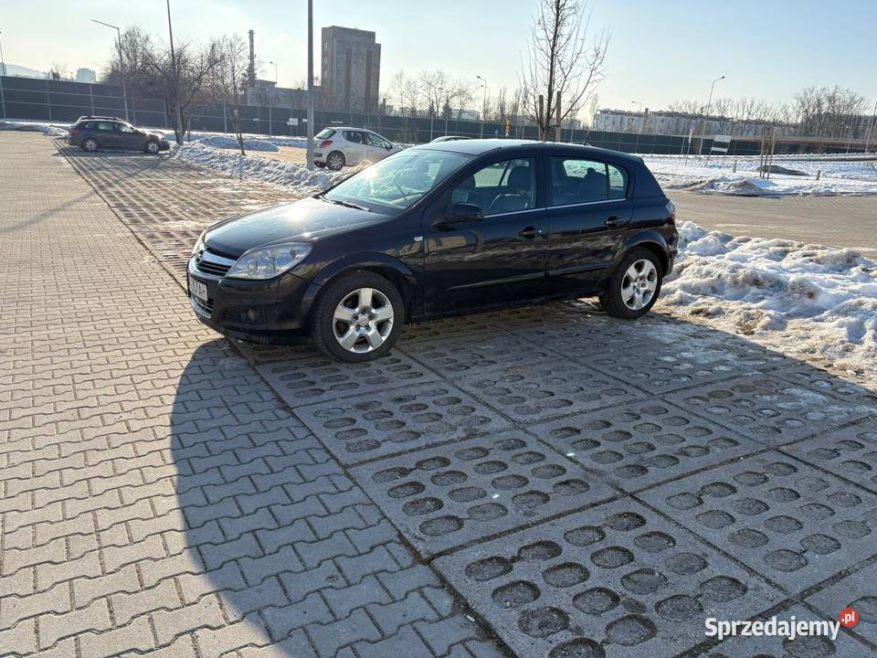 OPEL ASTRA H 17 110 Diesel 2009 Astra Kielce