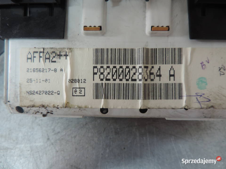 WYŚWIETLACZ P8200028364A Renault Scenic 1 FL Nowy Sącz sprzedam