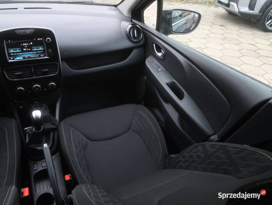 Renault Clio 09 TCe Łódź