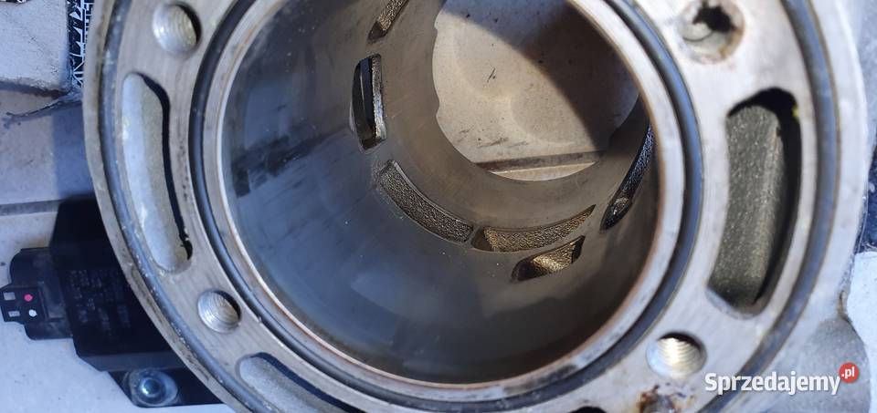 Ktm exc 250 cylinder z zaworem moduł Cylindry, głowice, pierścienie małopolskie Oświęcim sprzedam