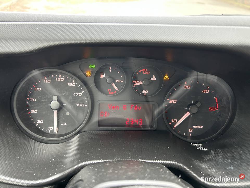 Iveco Daily brygadówka 7 osobowy diesel Iveco Katowice