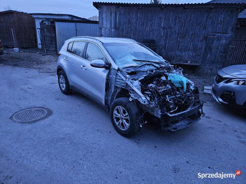 Sprzedam uszkodzone kia 116KM świętokrzyskie Ostrowiec Świętokrzyski sprzedam