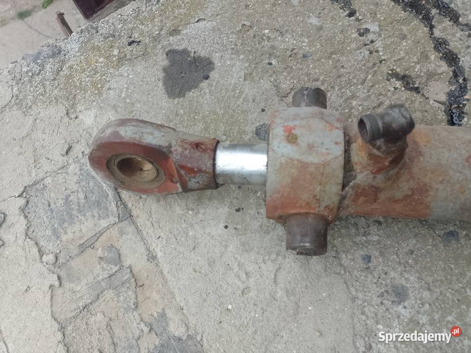 Sprzedam siłowniki ładowacza cyklop łapy podpory Mogilno