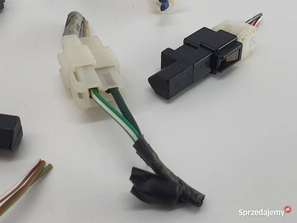 WTYCZKA KOSTKA PRZEKAZNIK PEUGEOT EVIVACITY Janowice sprzedam