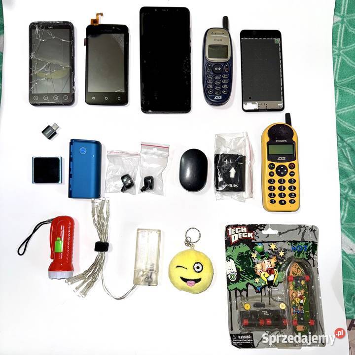 Zestaw elektroniki telefony urządzenia słuchawki HTC