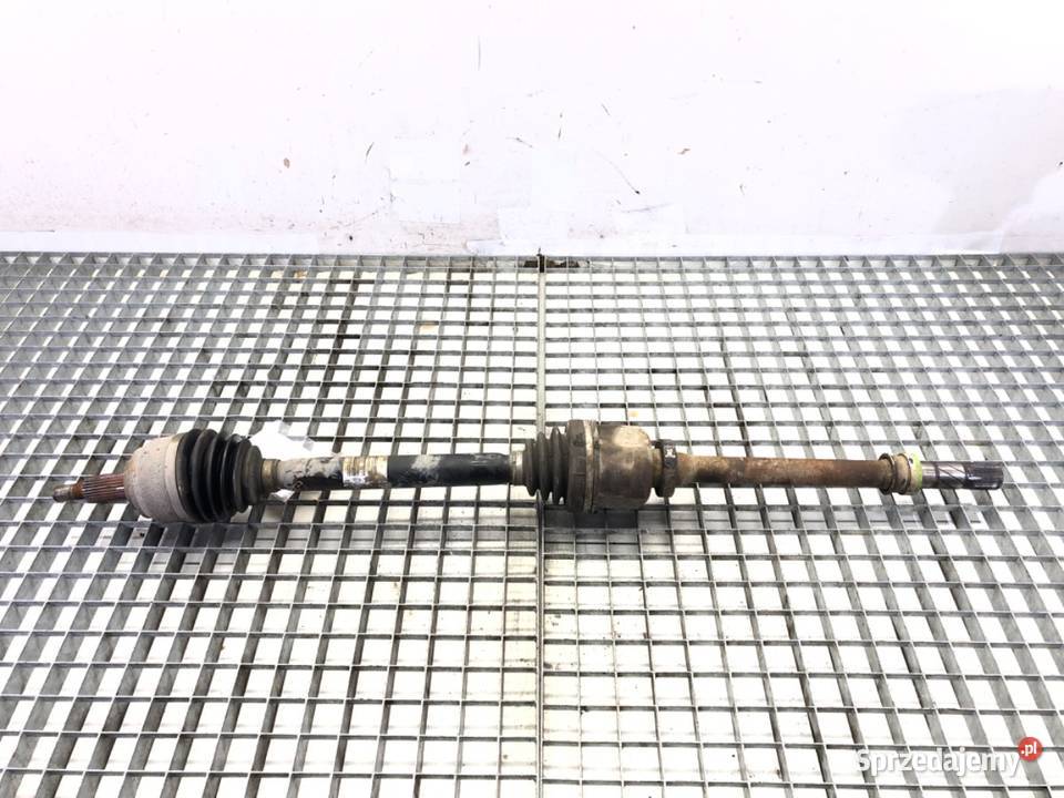 PÓŁOŚ PRAWY PRZÓD RENAULT LAGUNA III 8200618168