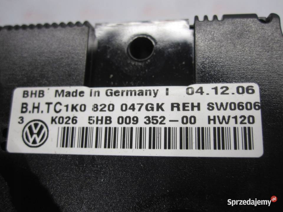 VW GOLF V 07r panel klimatyzacji 1K0820047GK Kielce